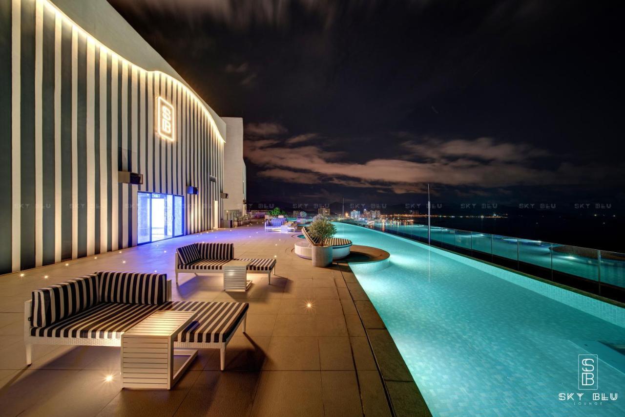 Capital Beachfront Nha Trang Esterno foto