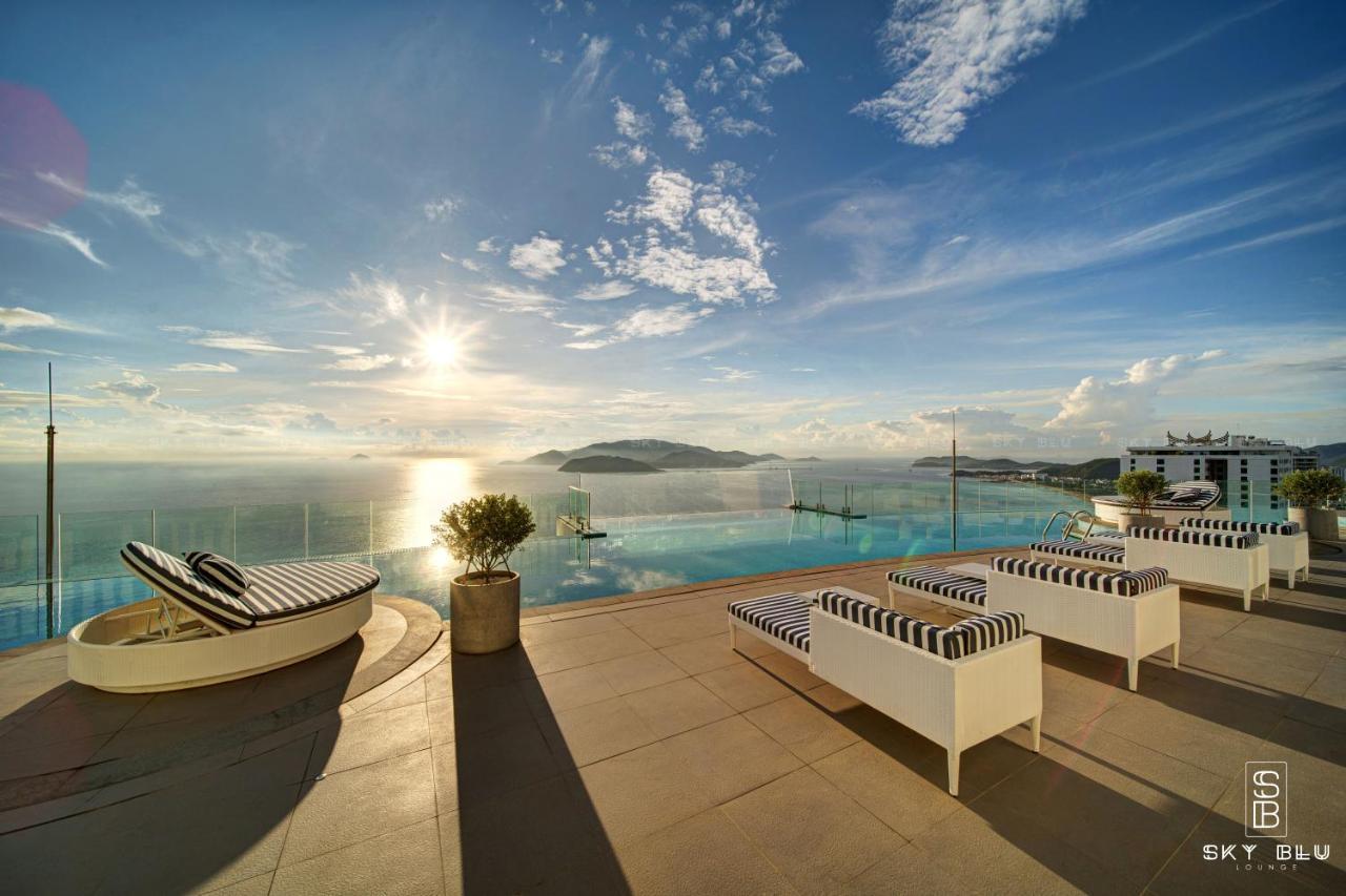 Capital Beachfront Nha Trang Esterno foto