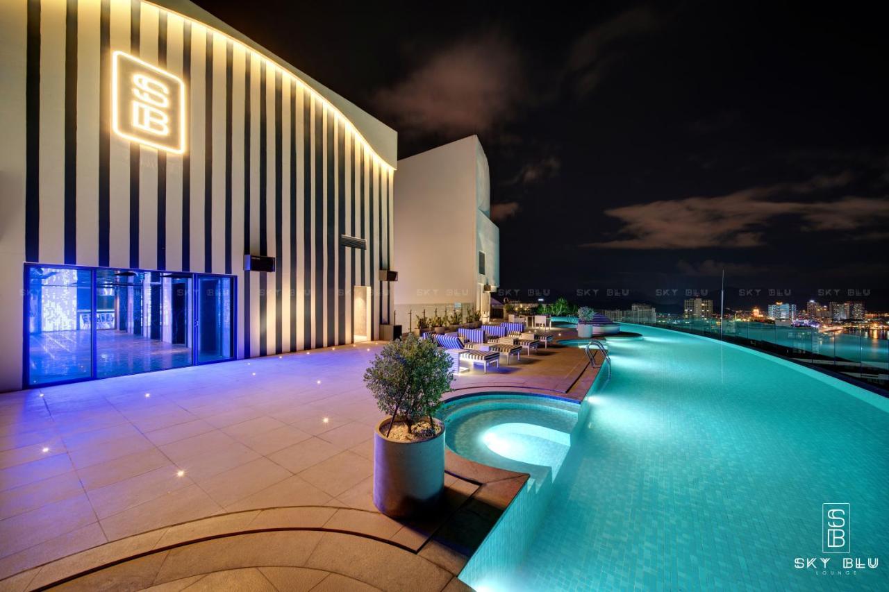 Capital Beachfront Nha Trang Esterno foto