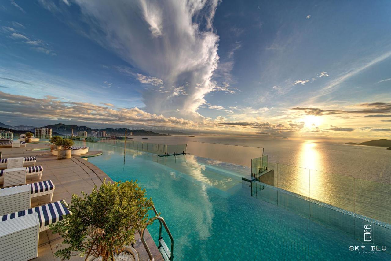 Capital Beachfront Nha Trang Esterno foto