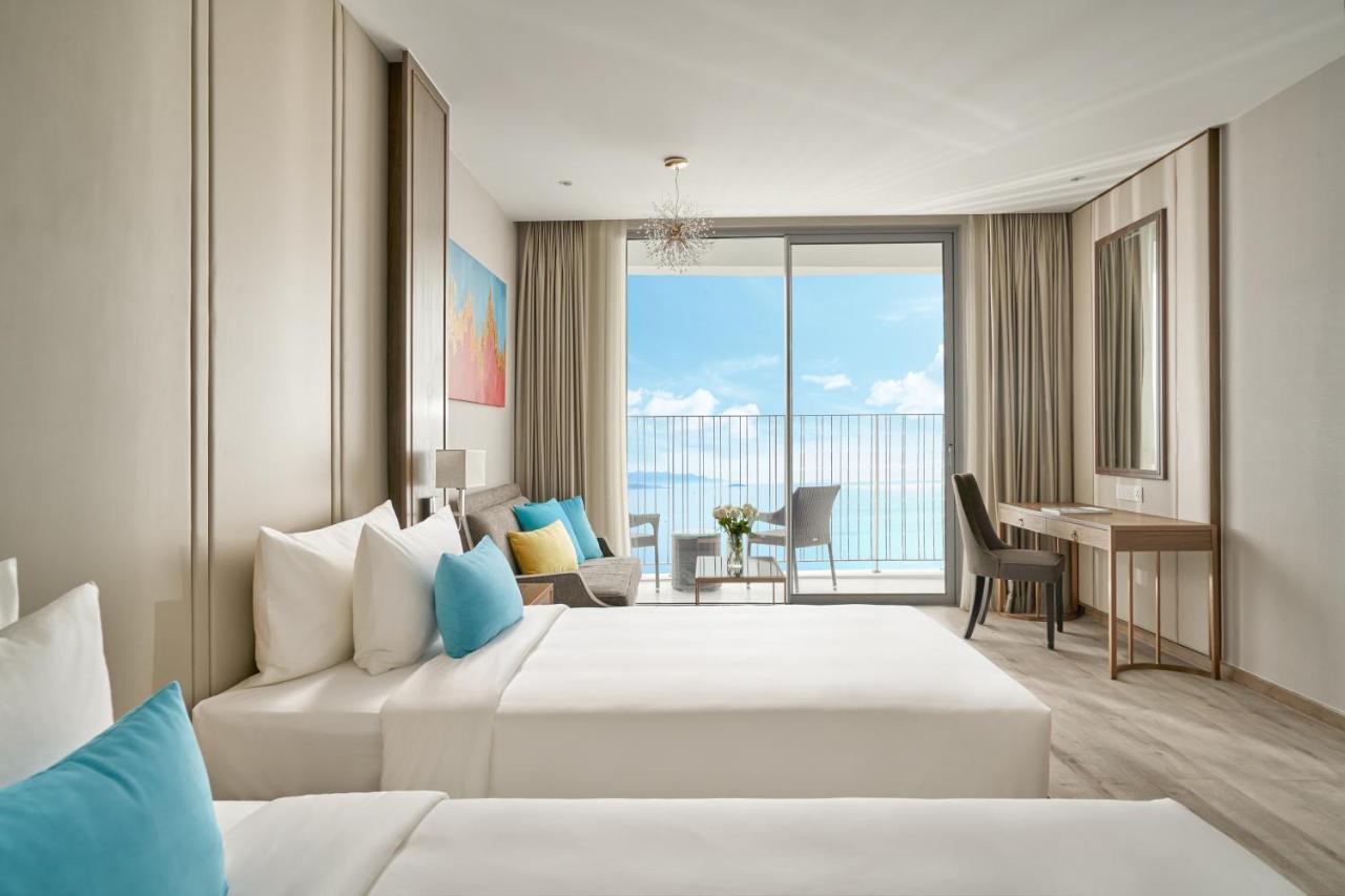 Capital Beachfront Nha Trang Esterno foto