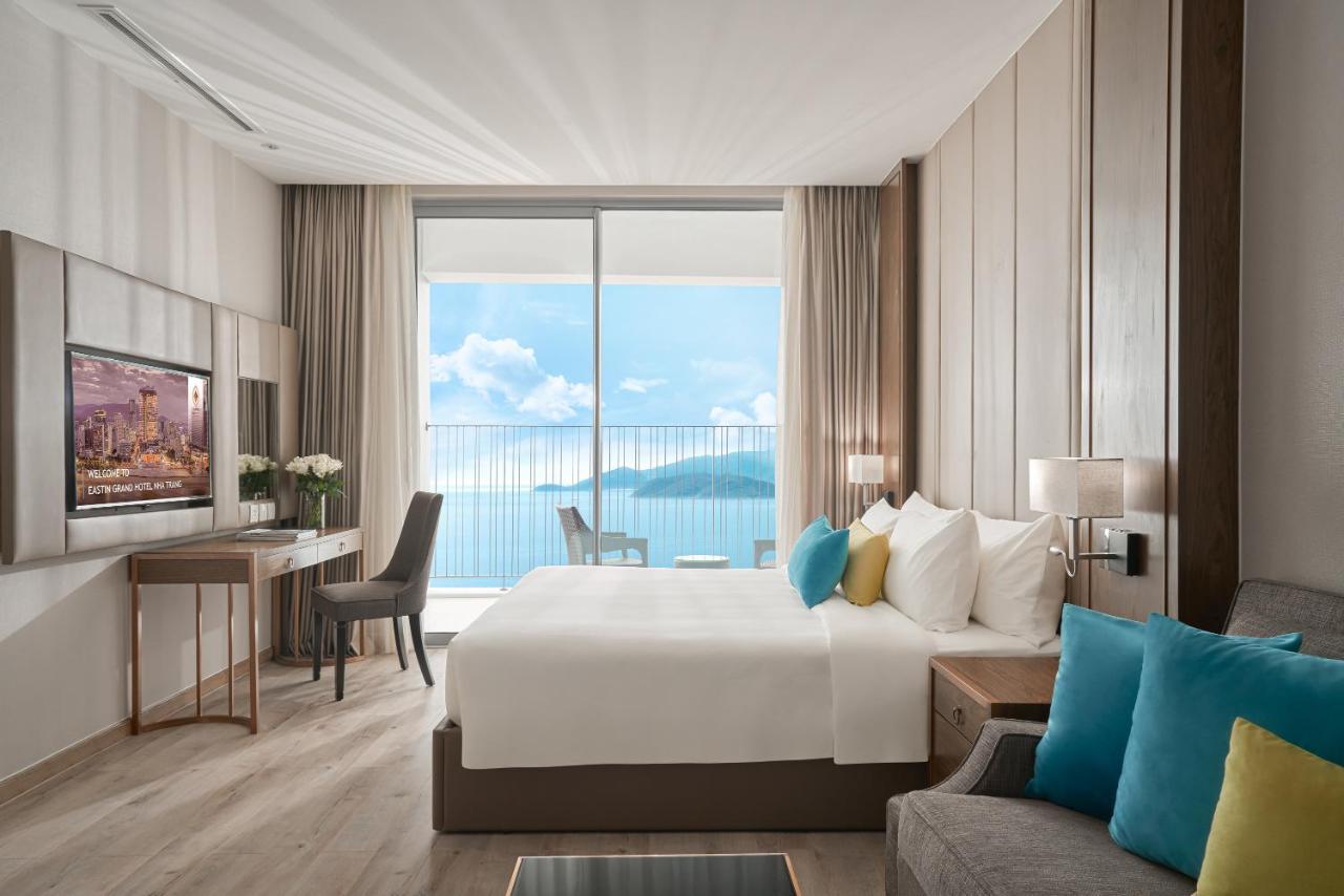 Capital Beachfront Nha Trang Esterno foto