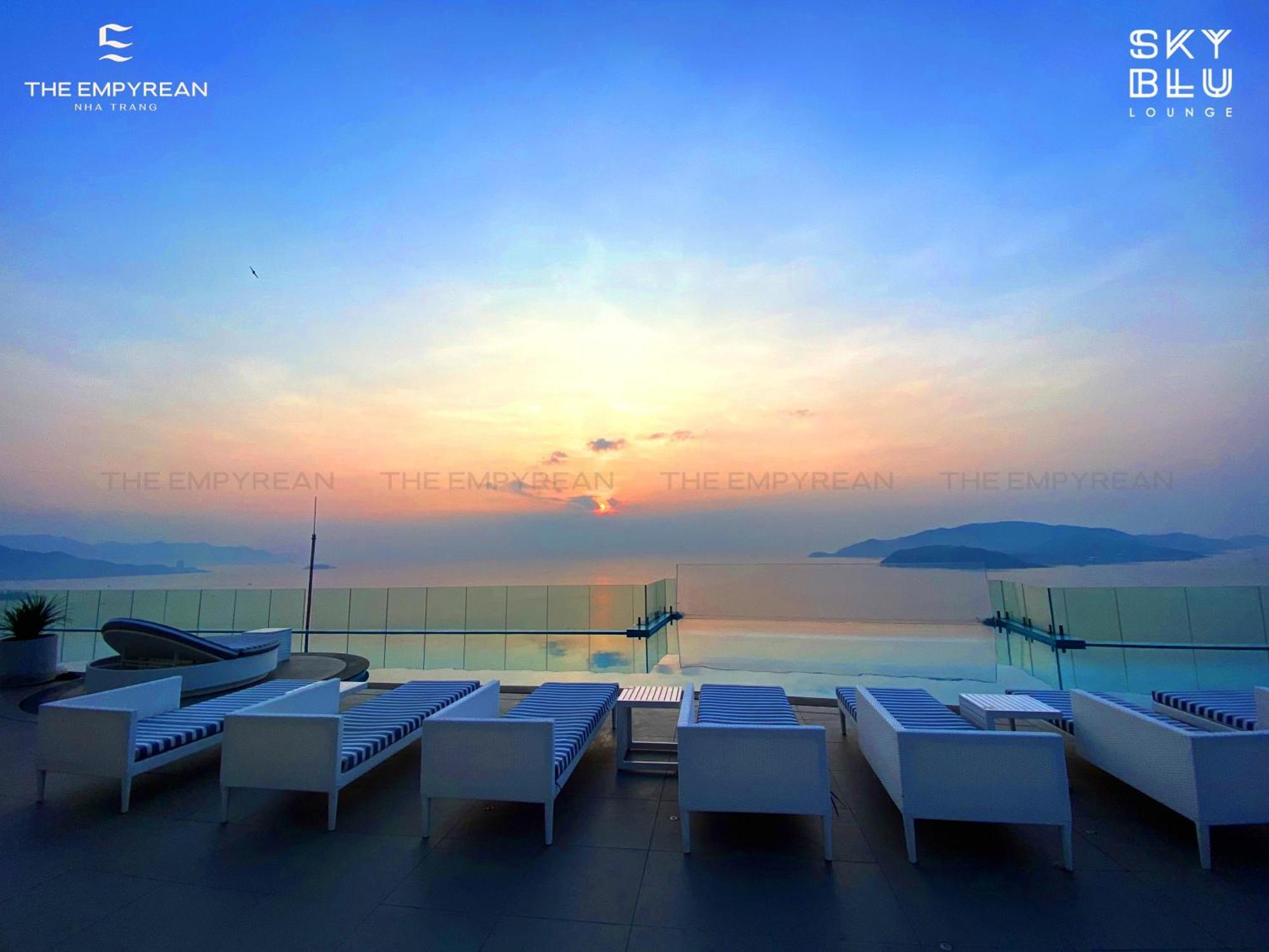 Capital Beachfront Nha Trang Esterno foto