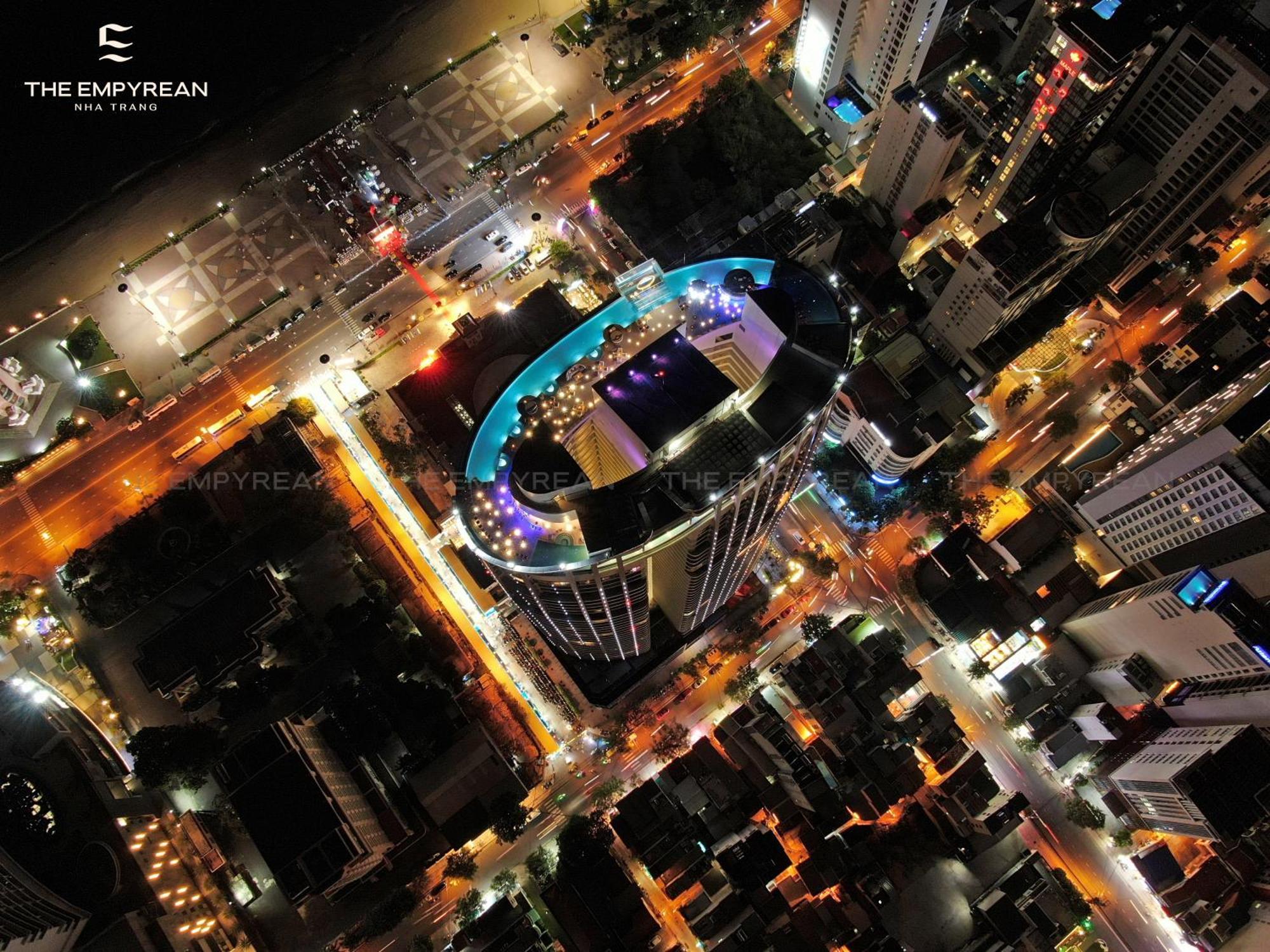 Capital Beachfront Nha Trang Esterno foto
